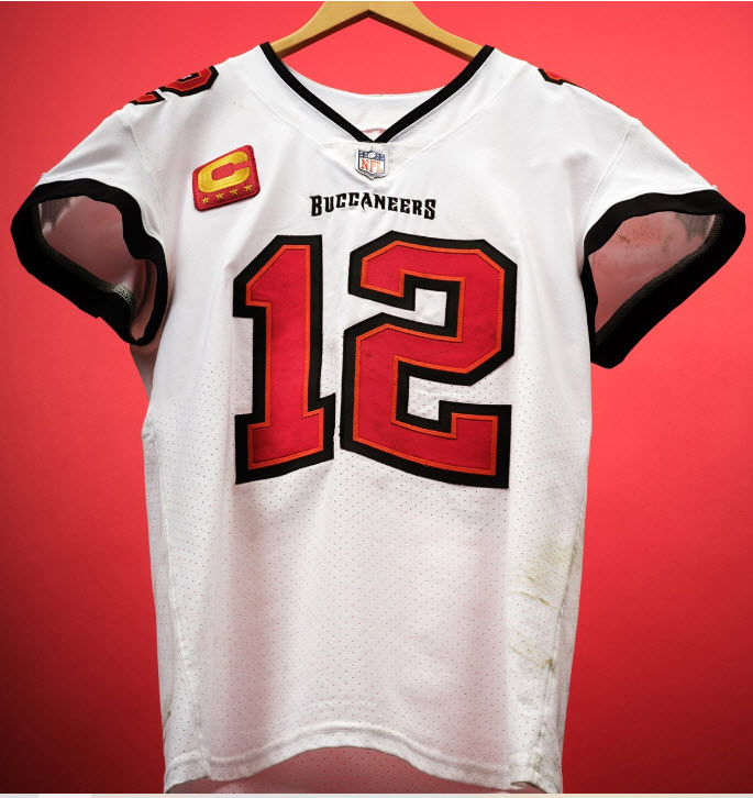 Last Tom Brady Game Worn Jersey Breaks Records At Sotheby's