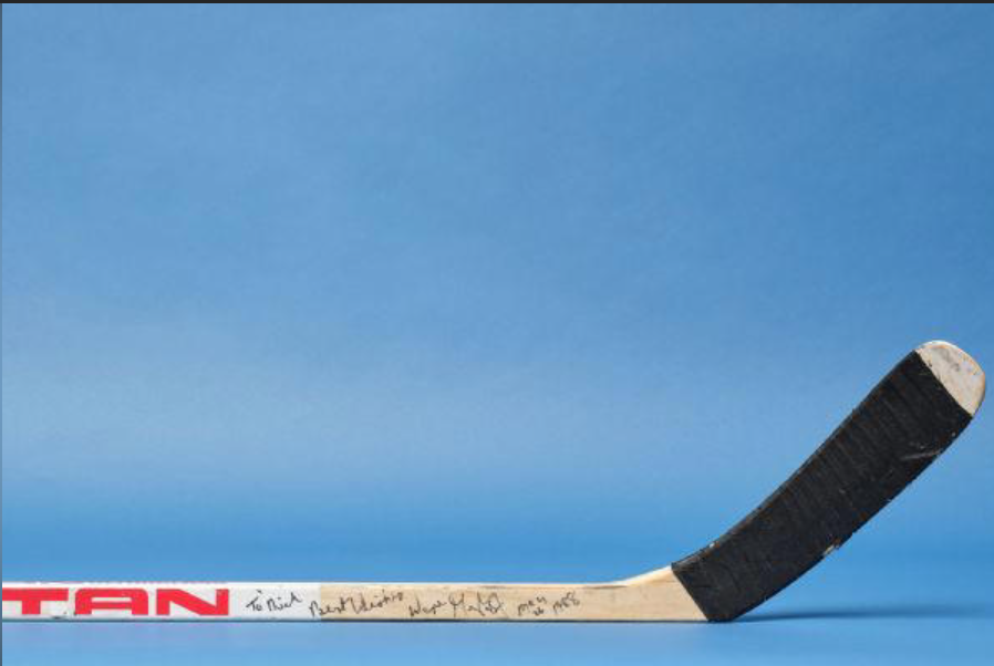 Wayne Gretzky's 1988 Stanley Cup Clinching Stick Sets Record at Auction