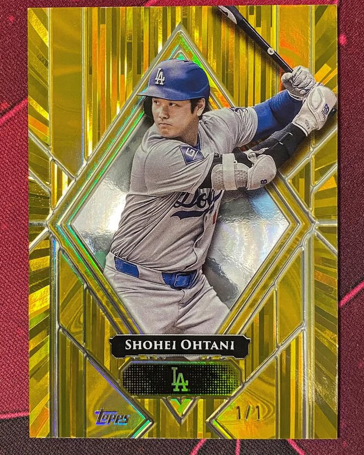 Shohei Ohtani Liquid Gold 1/1 Pulled by Blez Sports, Marking a New Era for Topps Parallels